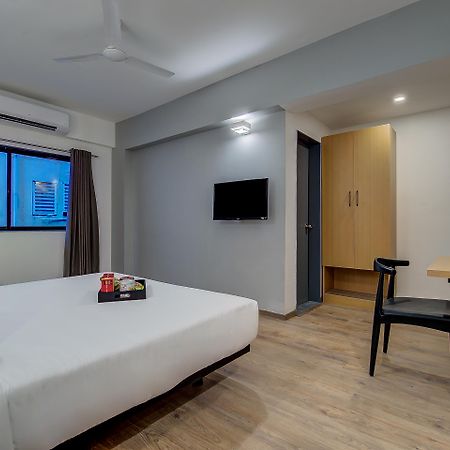 Phursungi Oyo Townhouse 048 Hadapsar酒店 外观 照片