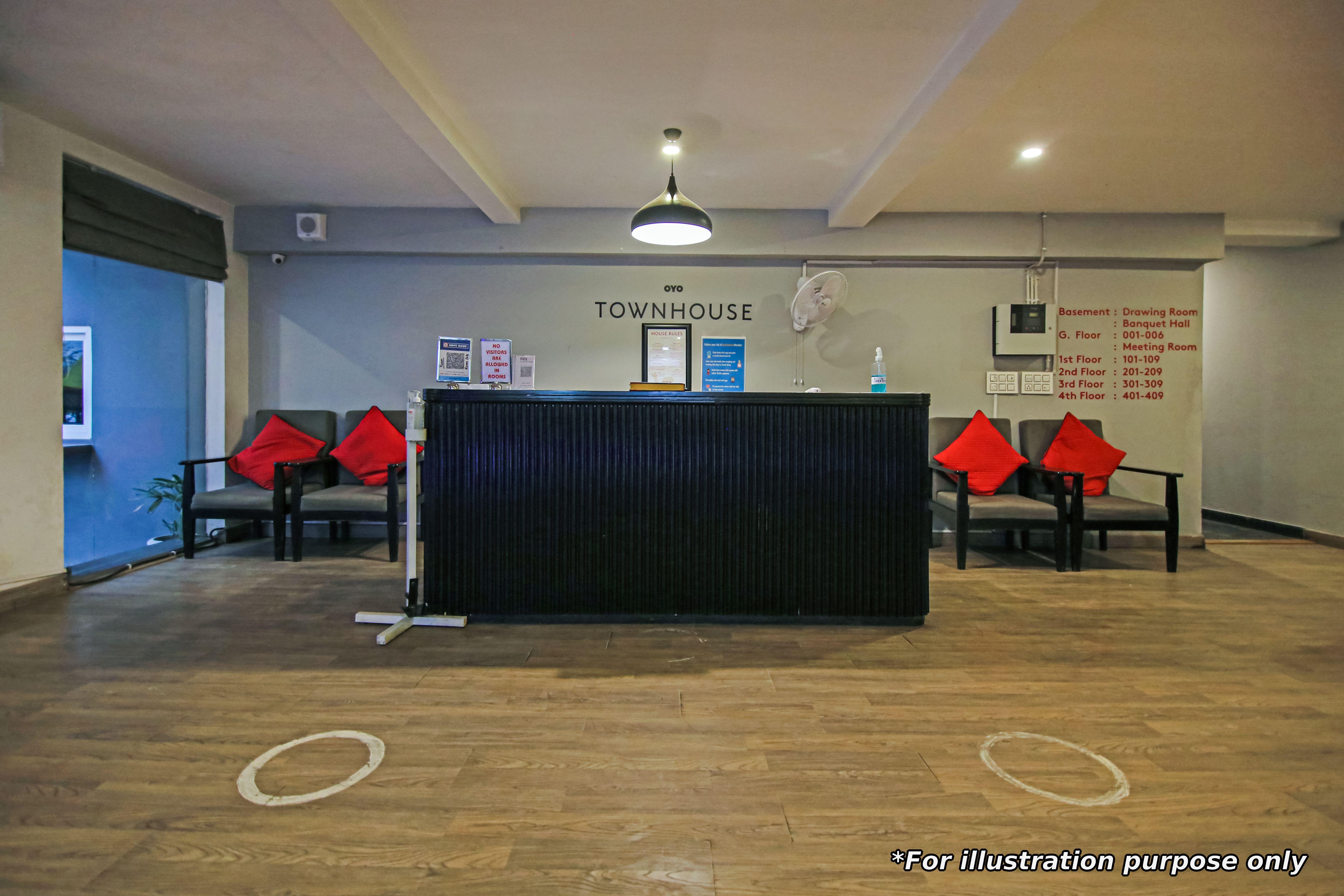 Phursungi Oyo Townhouse 048 Hadapsar酒店 外观 照片
