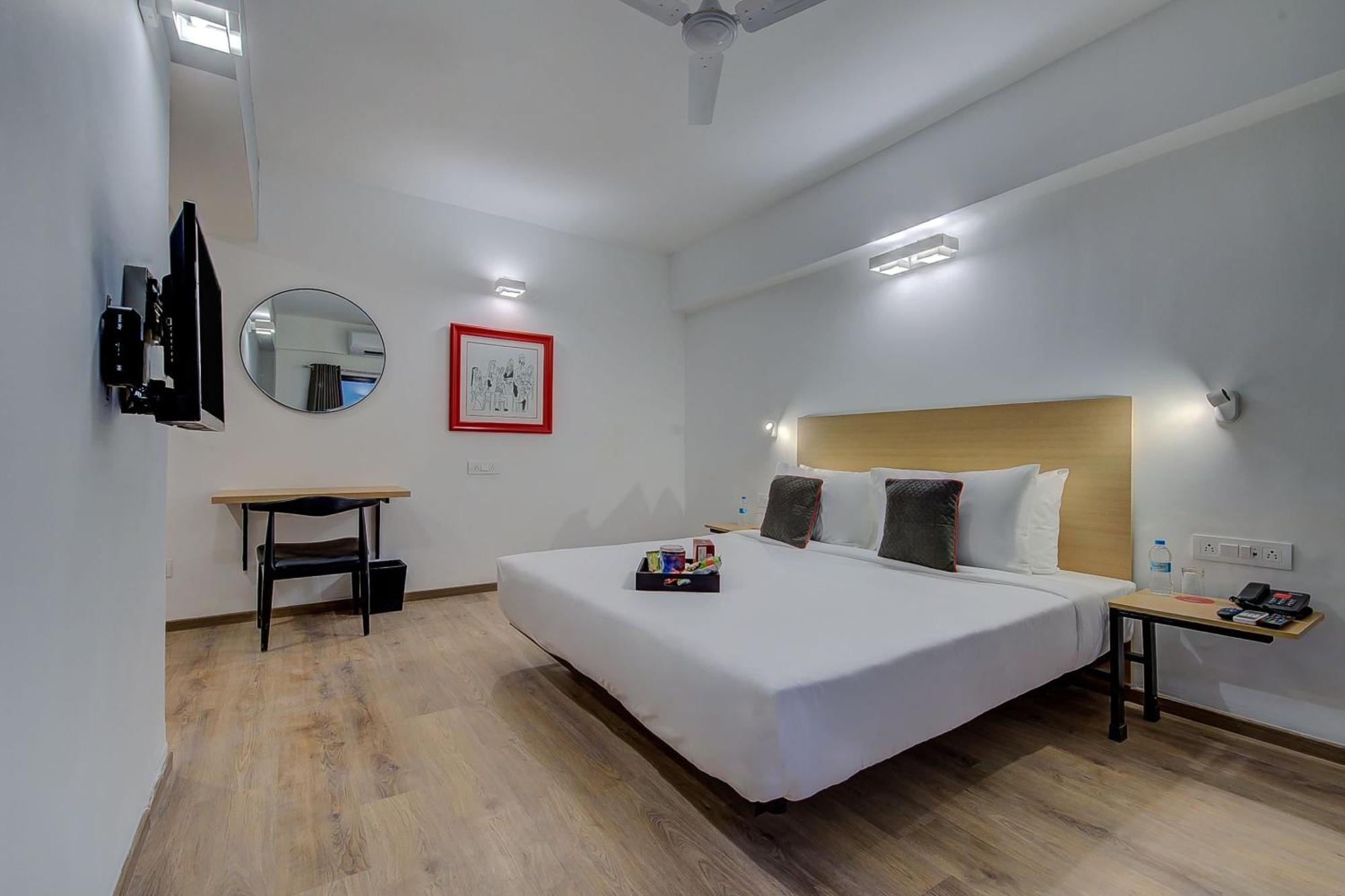 Phursungi Oyo Townhouse 048 Hadapsar酒店 外观 照片
