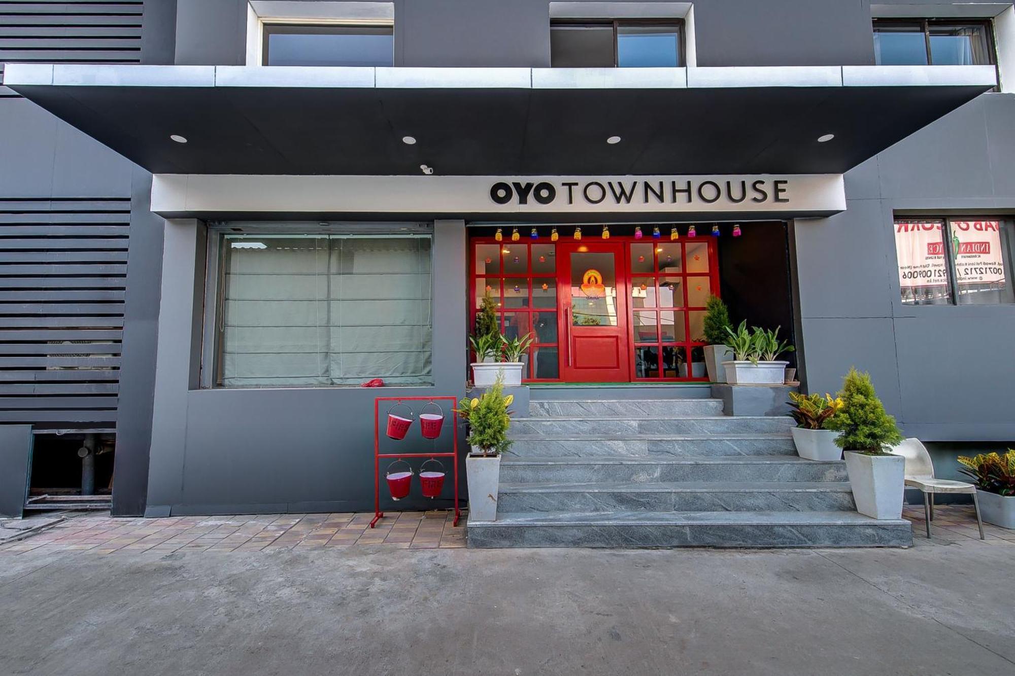 Phursungi Oyo Townhouse 048 Hadapsar酒店 外观 照片
